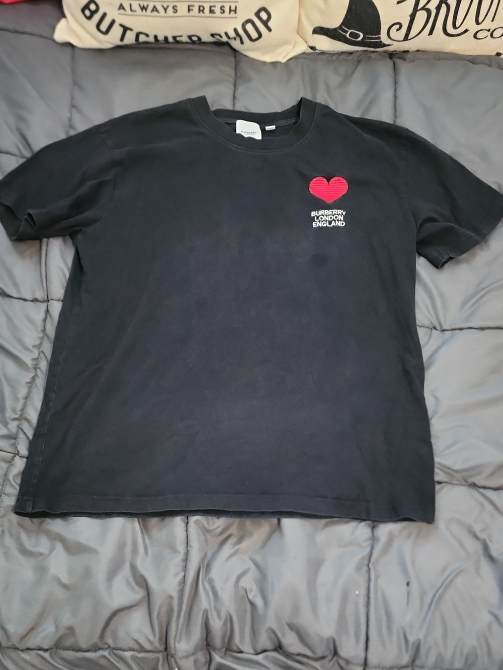 Authentic Burberry Black Short Sleeve Tee with Red Heart Logo Size M